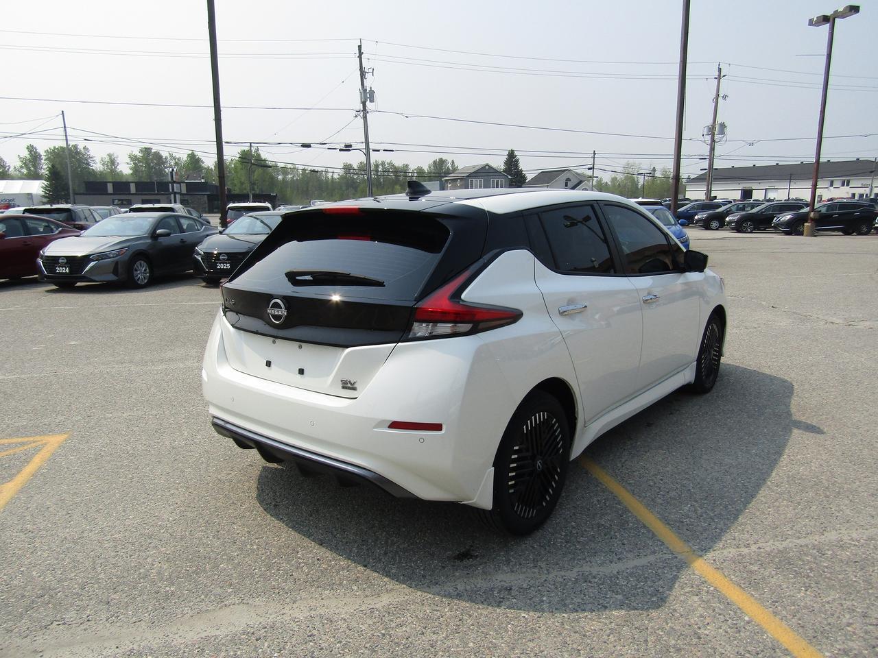 2023 Nissan Leaf SV PLUS Photo