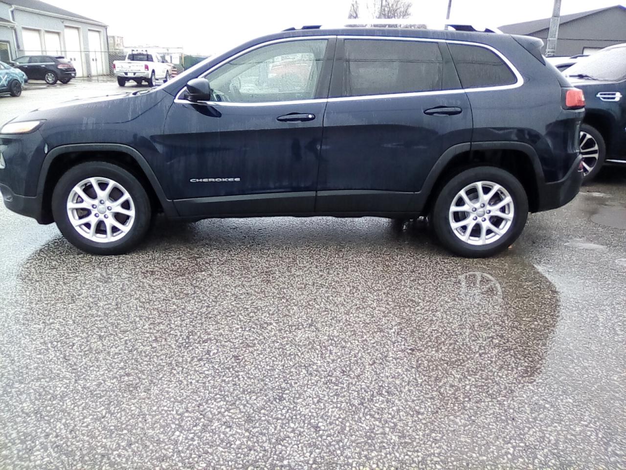 2014 Jeep Cherokee Latitude FWD