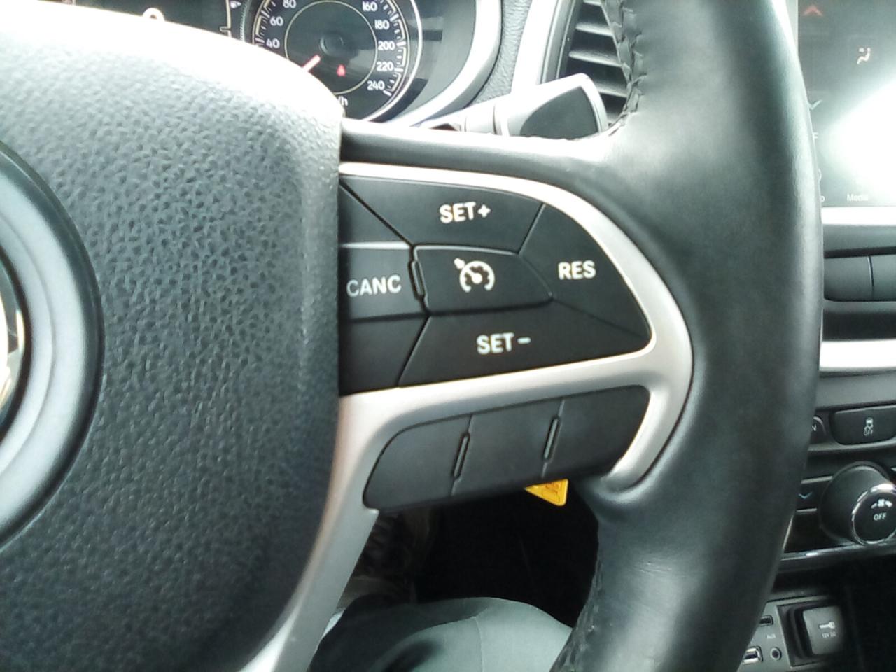 2014 Jeep Cherokee Latitude FWD