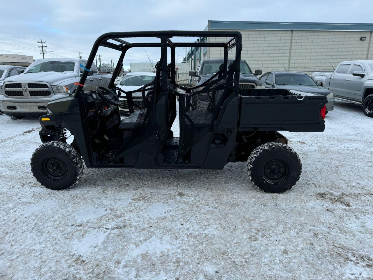 2023 Polaris 570 Ranger Crew $104 B/W - Photo #8