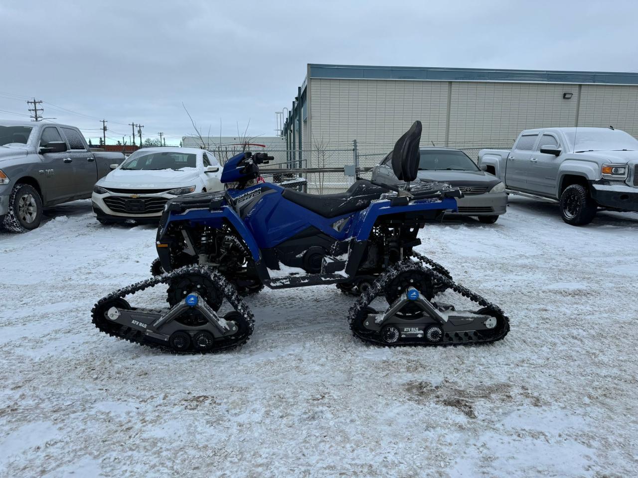 2023 Polaris Sportsman 570 Touring $99 B/W - Photo #8