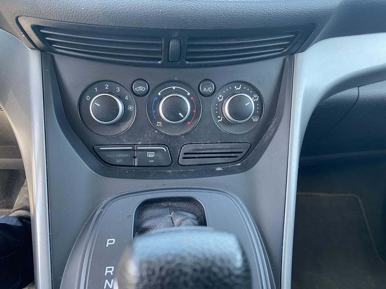 2014 Ford Escape SE Photo