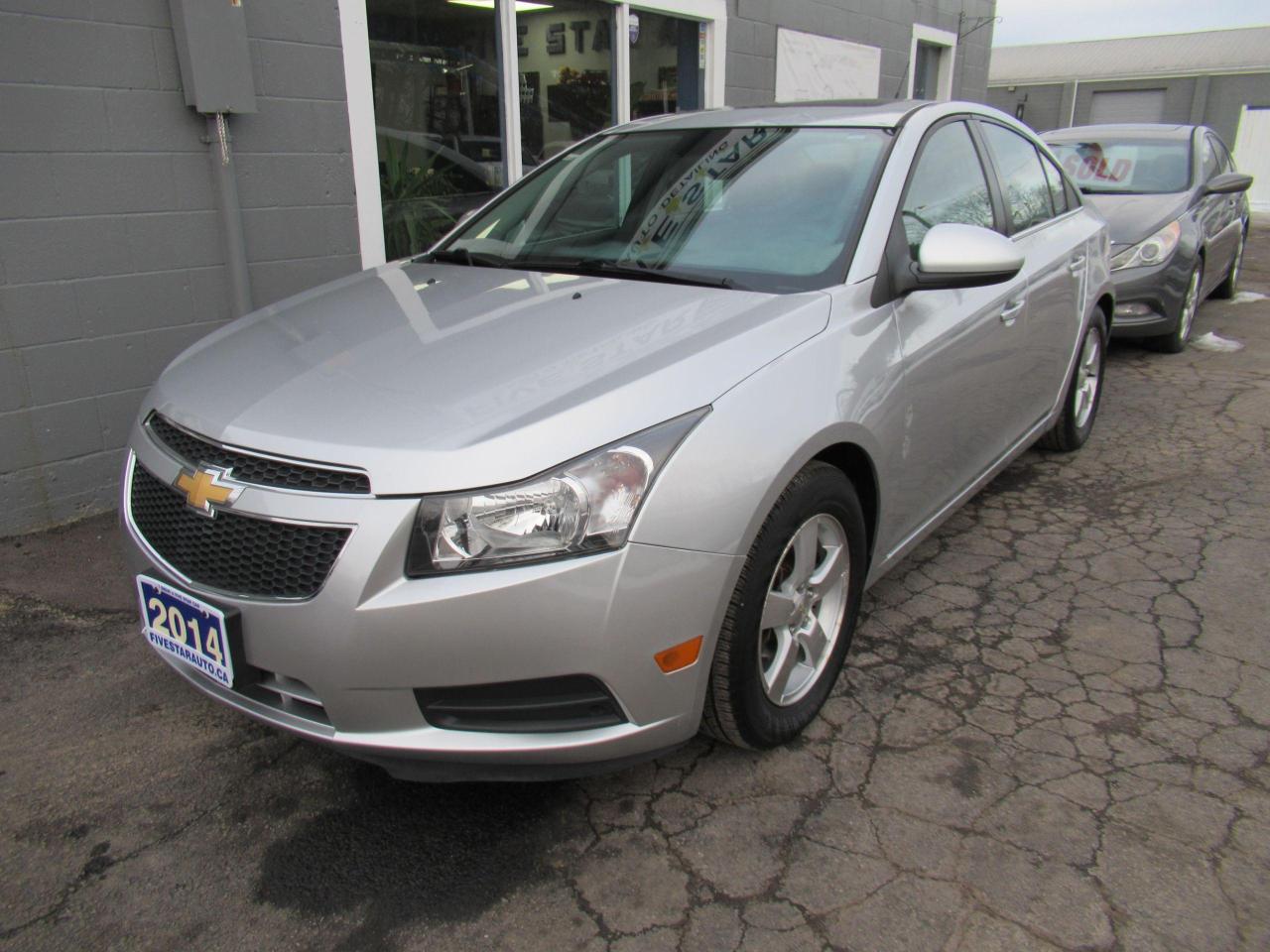 Used 2014 Chevrolet Cruze 2LT for sale in Brantford, ON