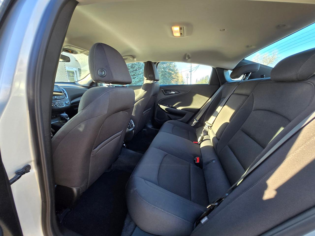 2022 Chevrolet Malibu LT | ALL CREDIT ACCEPTED!! - Photo #17