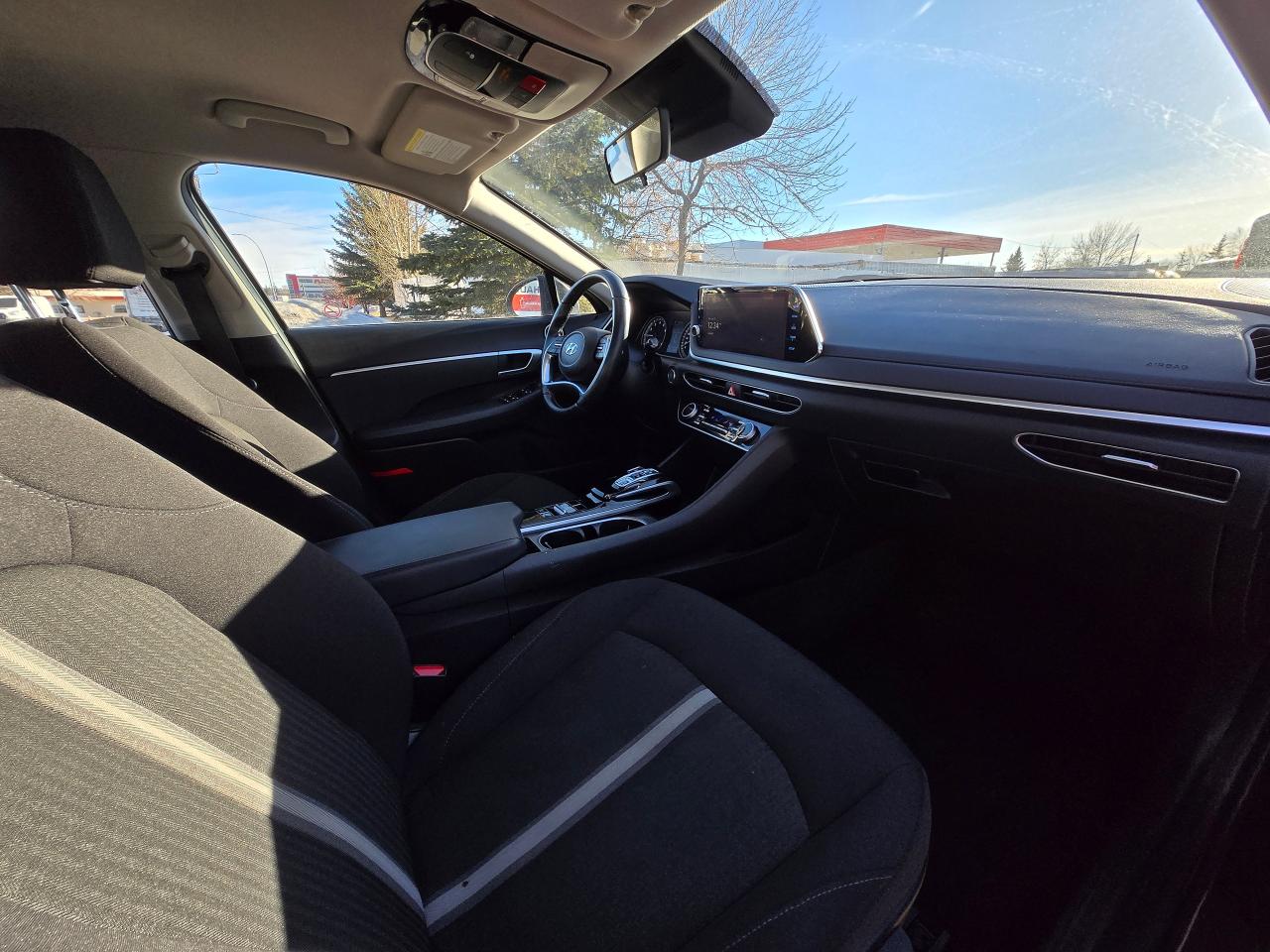 2023 Hyundai Sonata PREFERRED | ALL CREDIT ACCEPTED!! - Photo #11