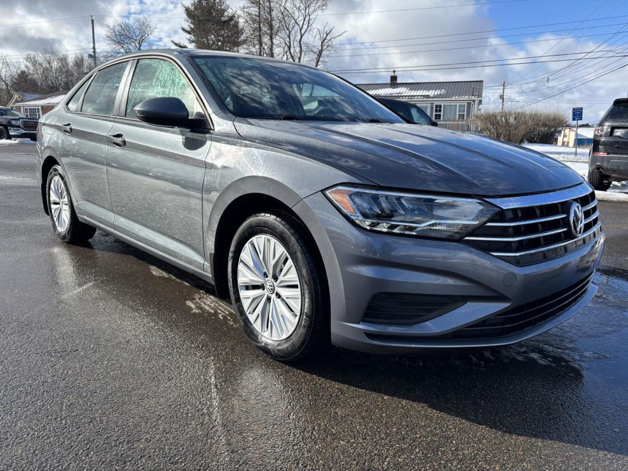 Used 2019 Volkswagen Jetta 1.4T COMFORTLINE / APPLE CARPLAY & ANDROID AUTO / REVERSE CAMERA / PUSH BUTTON START for sale in Truro, NS