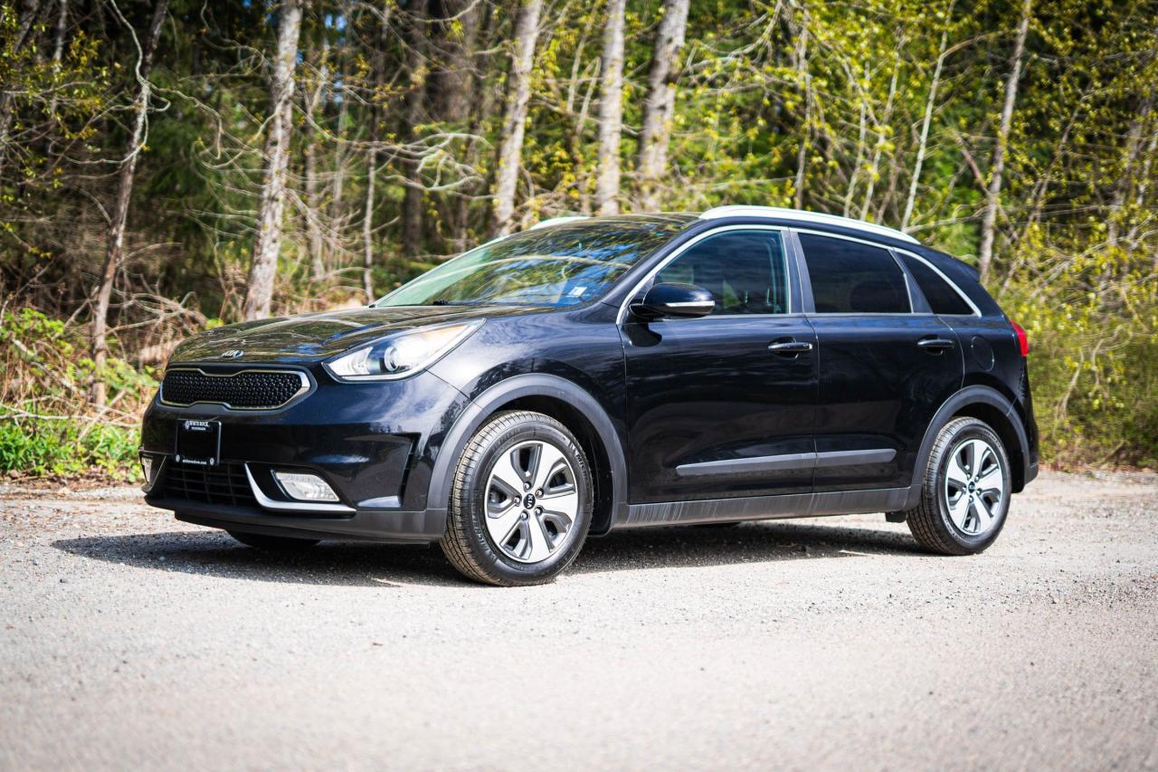 Used 2018 Kia NIRO EX Premium *HYBRID* SUNROOF PACKAGE* KEYLESS ENTRY* for sale in Surrey, BC