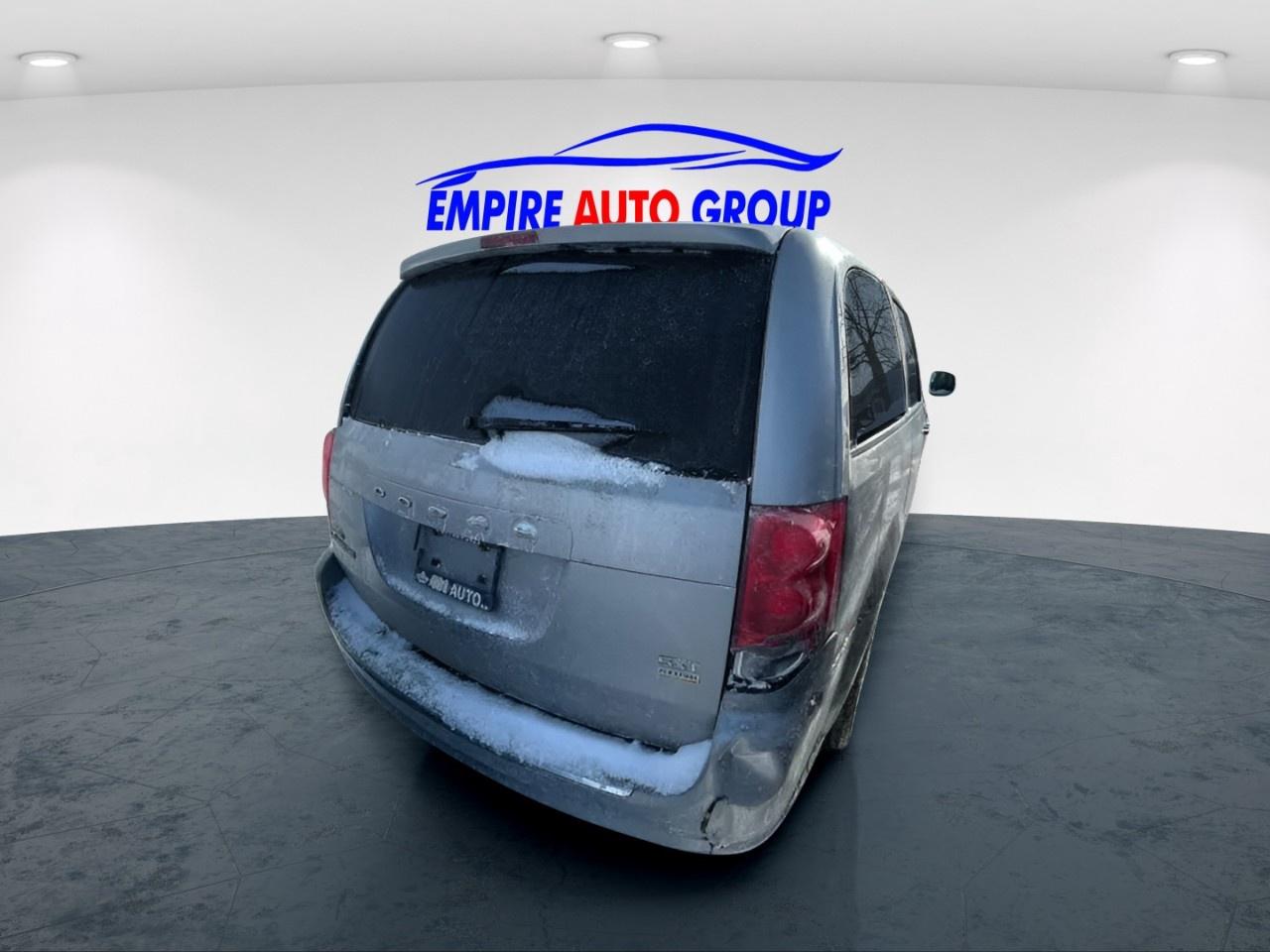 2017 Dodge Grand Caravan SE, FWD, Photo