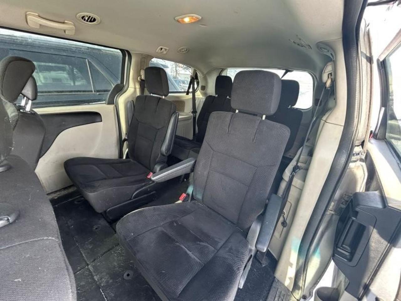 2017 Dodge Grand Caravan SE, FWD, Photo