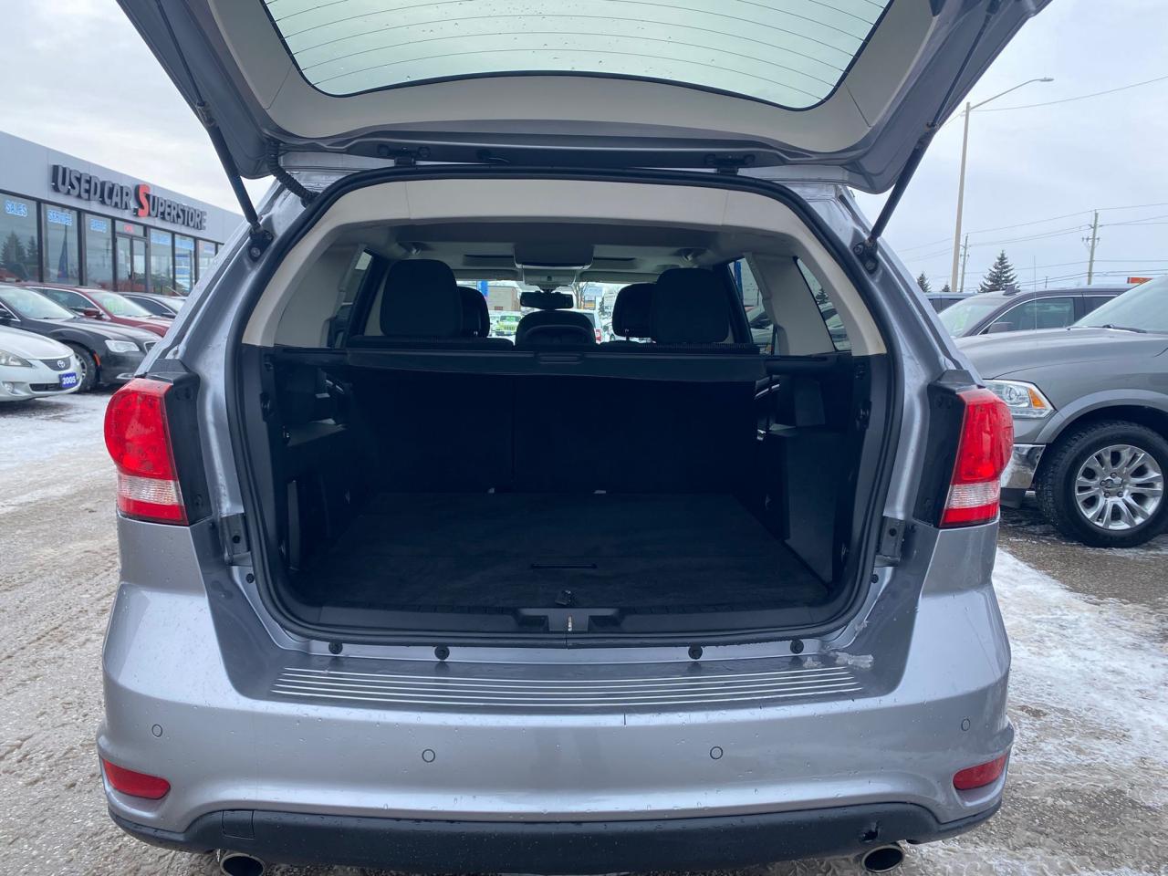 2017 Dodge Journey SXT AWD ~7 Passenger ~Power Sunroof ~Bluetooth Photo4