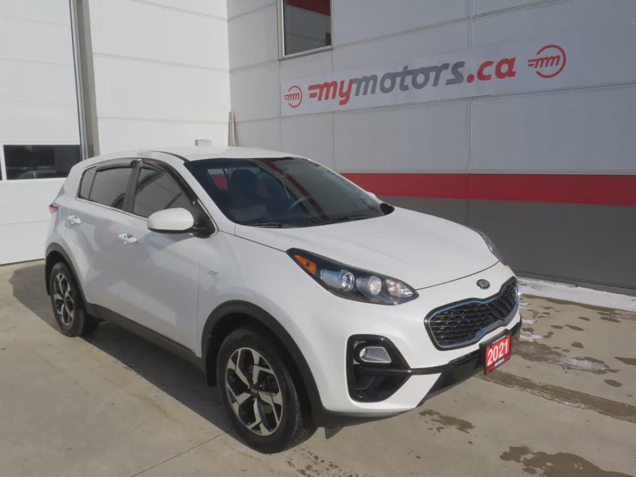 Used 2021 Kia Sportage LX (**ALLOY WHEELS**FOG LIGHTS**AUTO HEADLIGHTS**CUSTOM KIA MATS - FRONT AND REAR CARGO**CRUISE CONTROL**BLUETOOTH**DIGITAL TOUCHSCREEN**APPLE CARPLAY**ANDROID AUTO**BACKUP CAMERA**HEATED SEATS**USB/AUX) for sale in Tillsonburg, ON