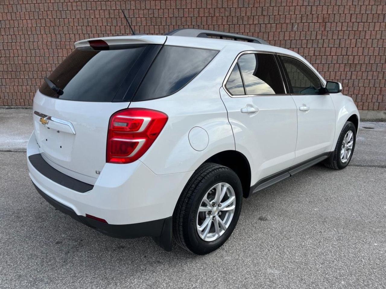 2017 Chevrolet Equinox LT | AWD | CLEAN CARPROOF | NAVI | BACKUP CAM | SUNROOF | PIONEER SOUND SYSTEM | - Photo #5