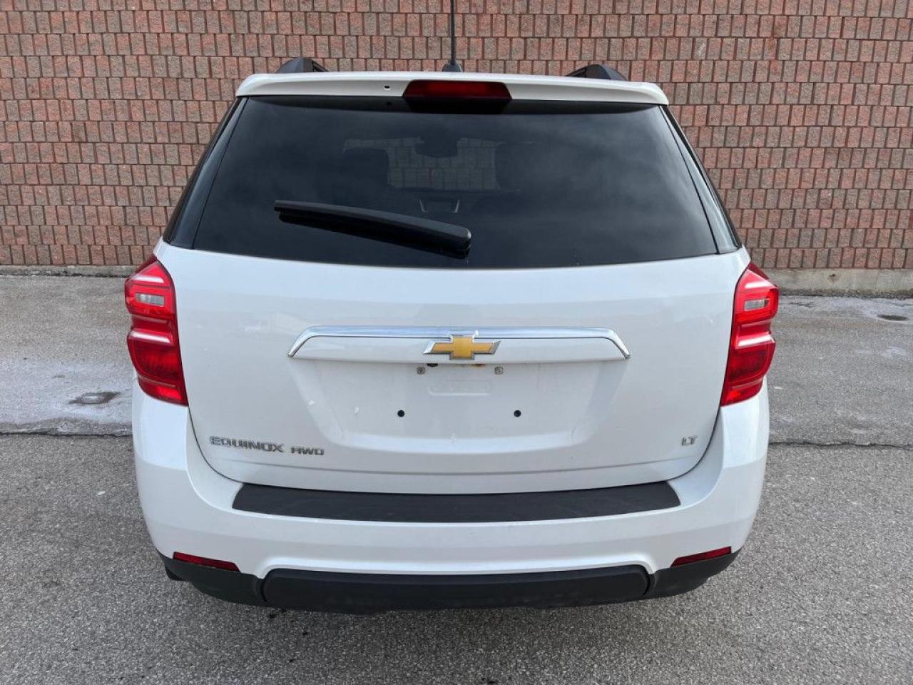 2017 Chevrolet Equinox LT | AWD | CLEAN CARPROOF | NAVI | BACKUP CAM | SUNROOF | PIONEER SOUND SYSTEM | - Photo #4