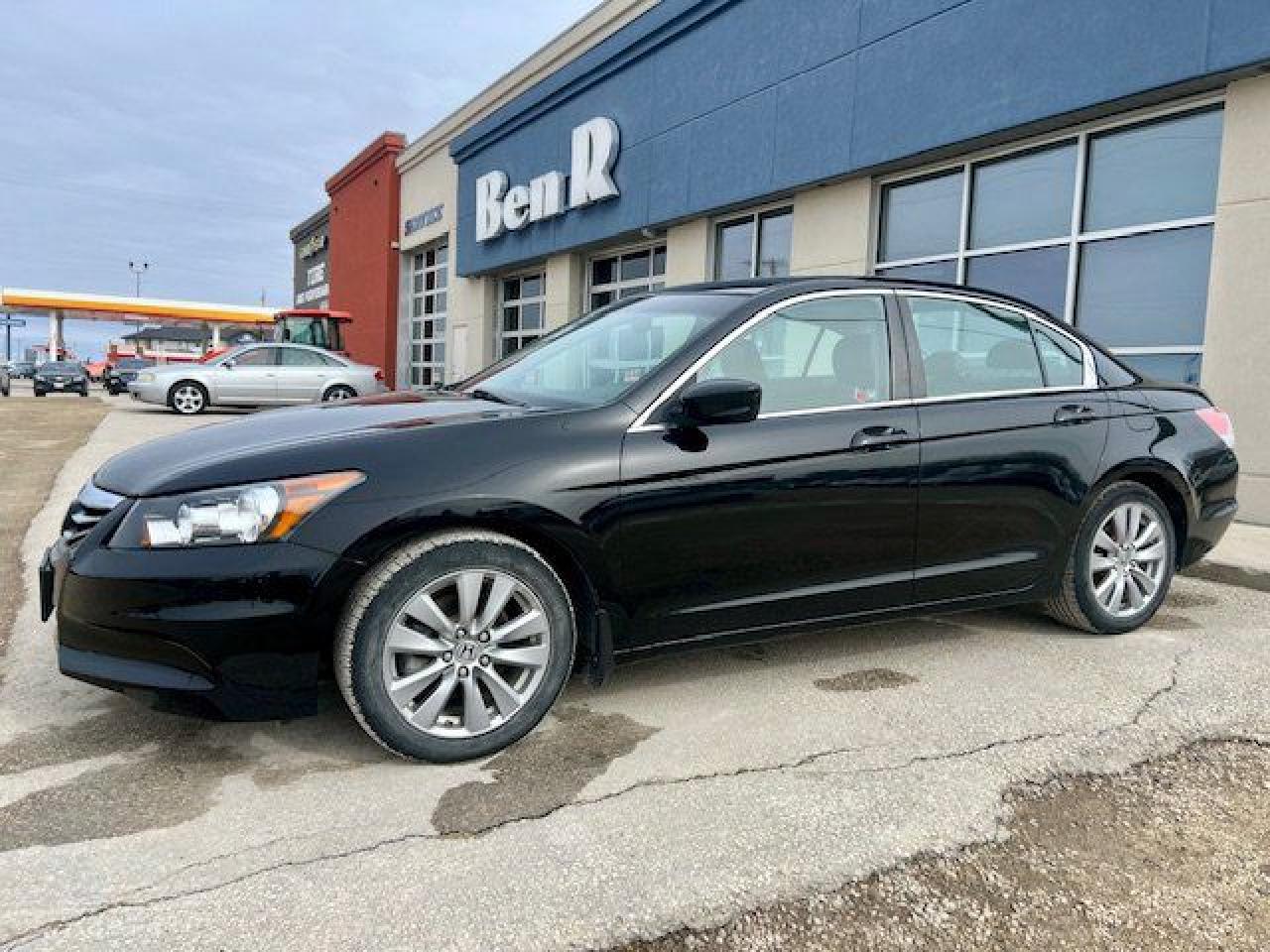 Used 2012 Honda Accord EX-L for sale in Steinbach, MB