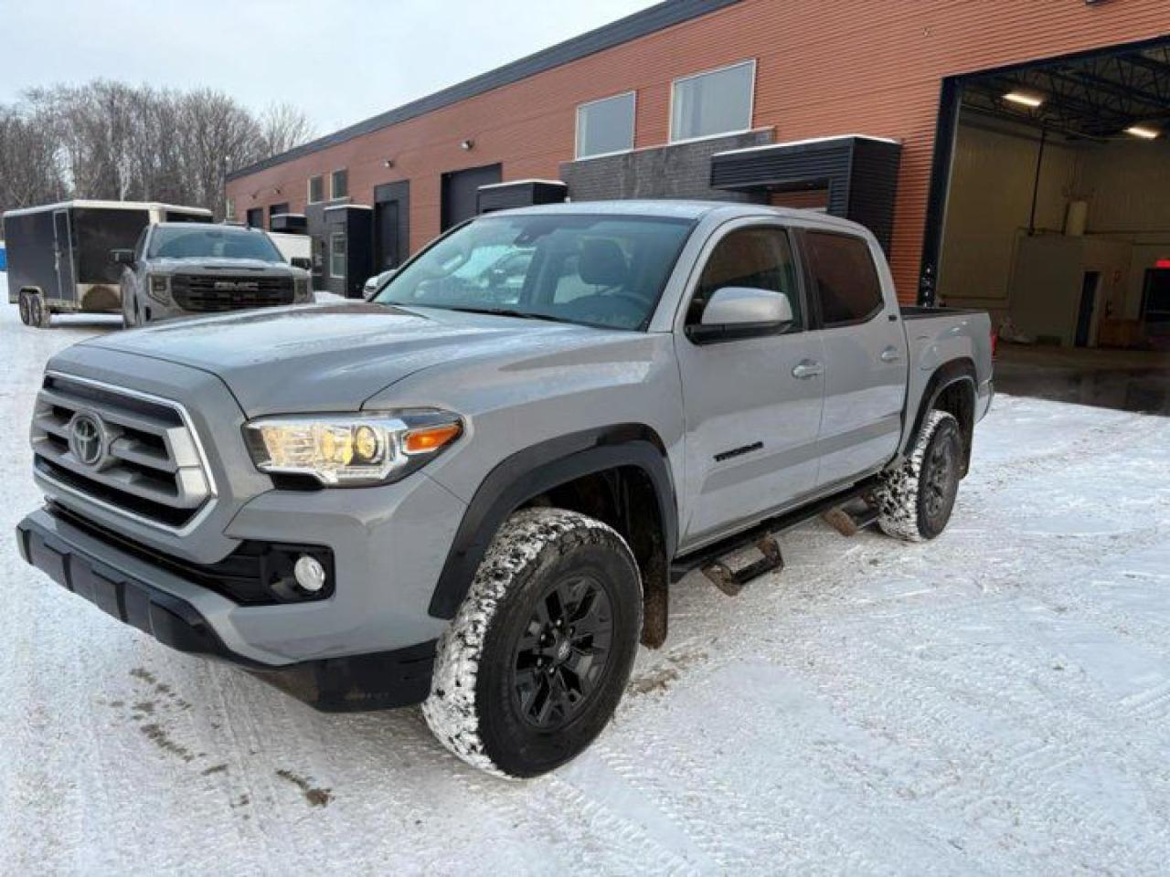 Used 2021 Toyota Tacoma Crew Cab 4WD V6 - RARE TRAIL EDITION! Bilstein Shocks | Crawl Control | Heated Seats & more!! for sale in Guelph, ON