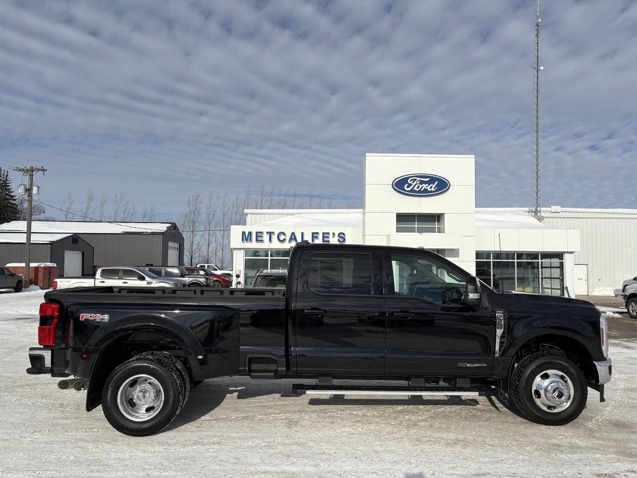 Used 2024 Ford F-350 LARIAT DRW for sale in Treherne, MB