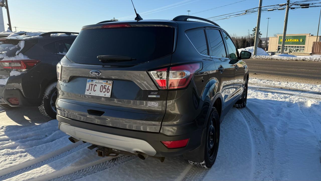 2018 Ford Escape  Photo5