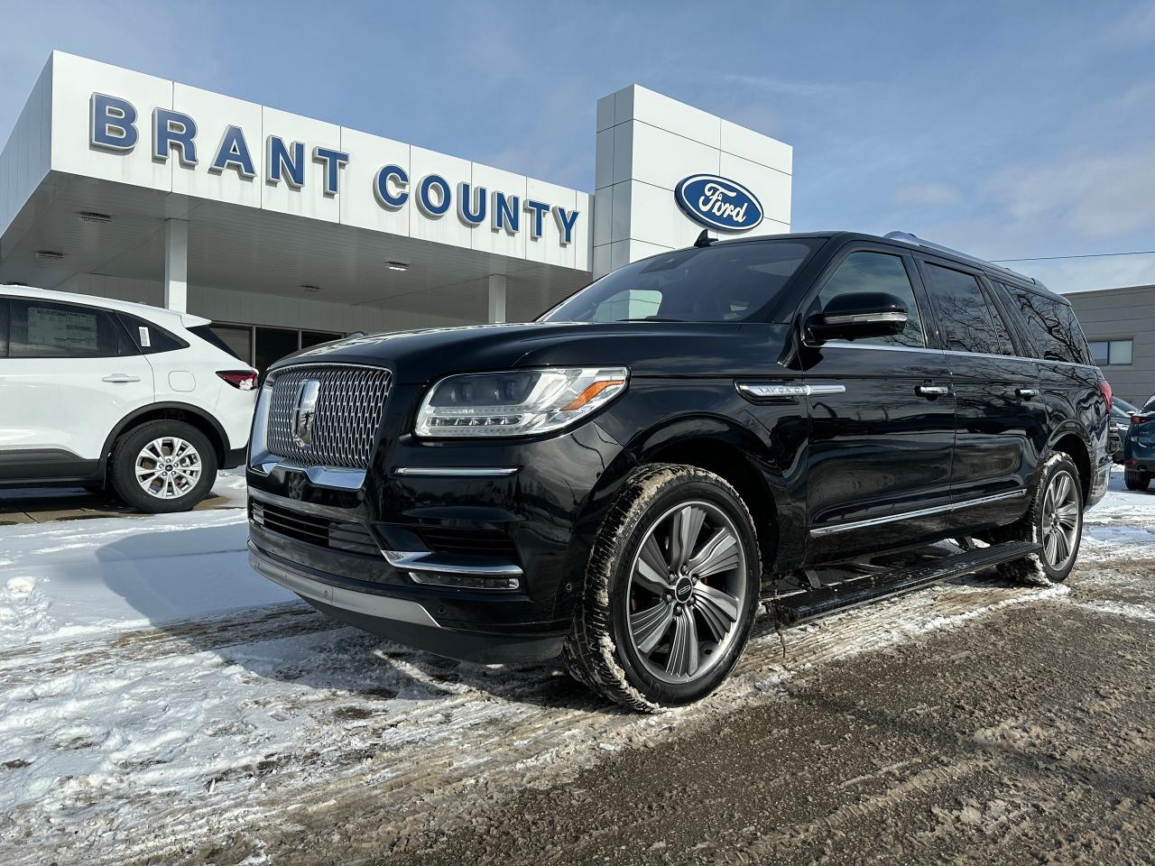 Used 2018 Lincoln Navigator RESERVE L | 4X4 |  2ND ROW BENCH | PANO ROOF | for sale in Brantford, ON