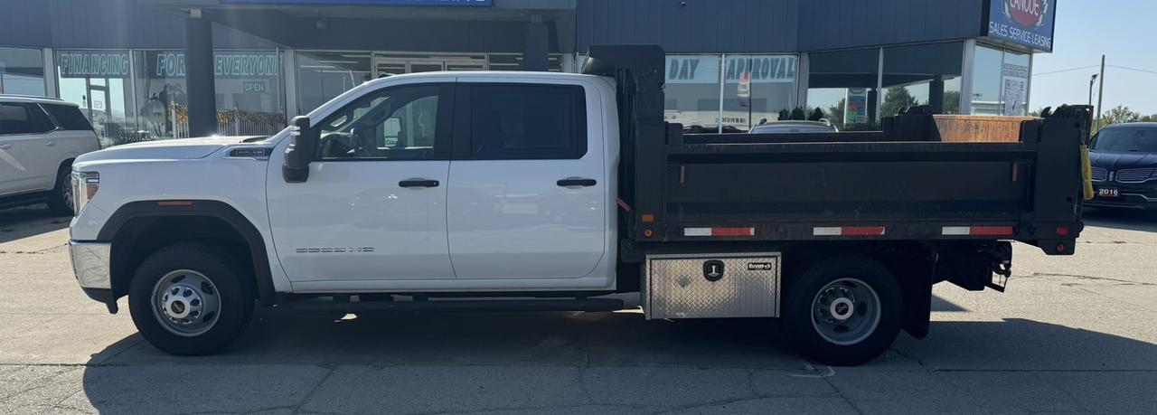 2023 GMC Sierra 3500 4WD Crew Cab 177" WB, 60" CA Photo