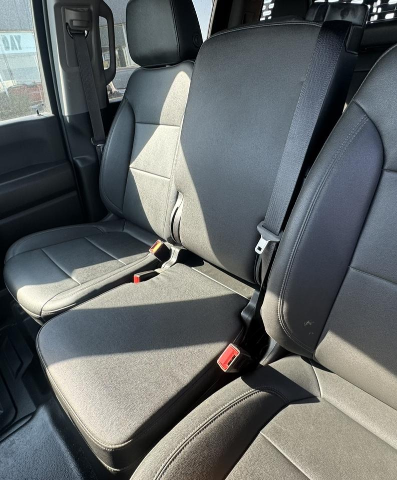 2023 GMC Sierra 3500 4WD Crew Cab 177" WB, 60" CA Photo