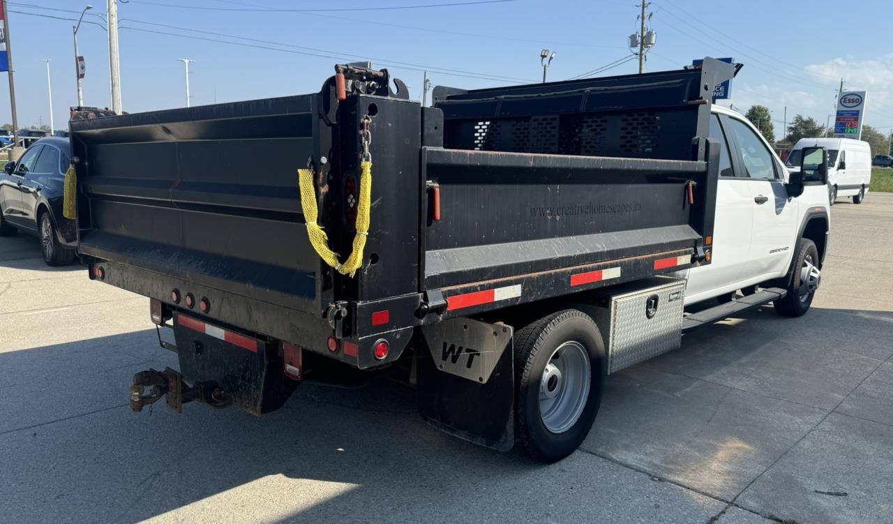 2023 GMC Sierra 3500 4WD Crew Cab 177" WB, 60" CA Photo