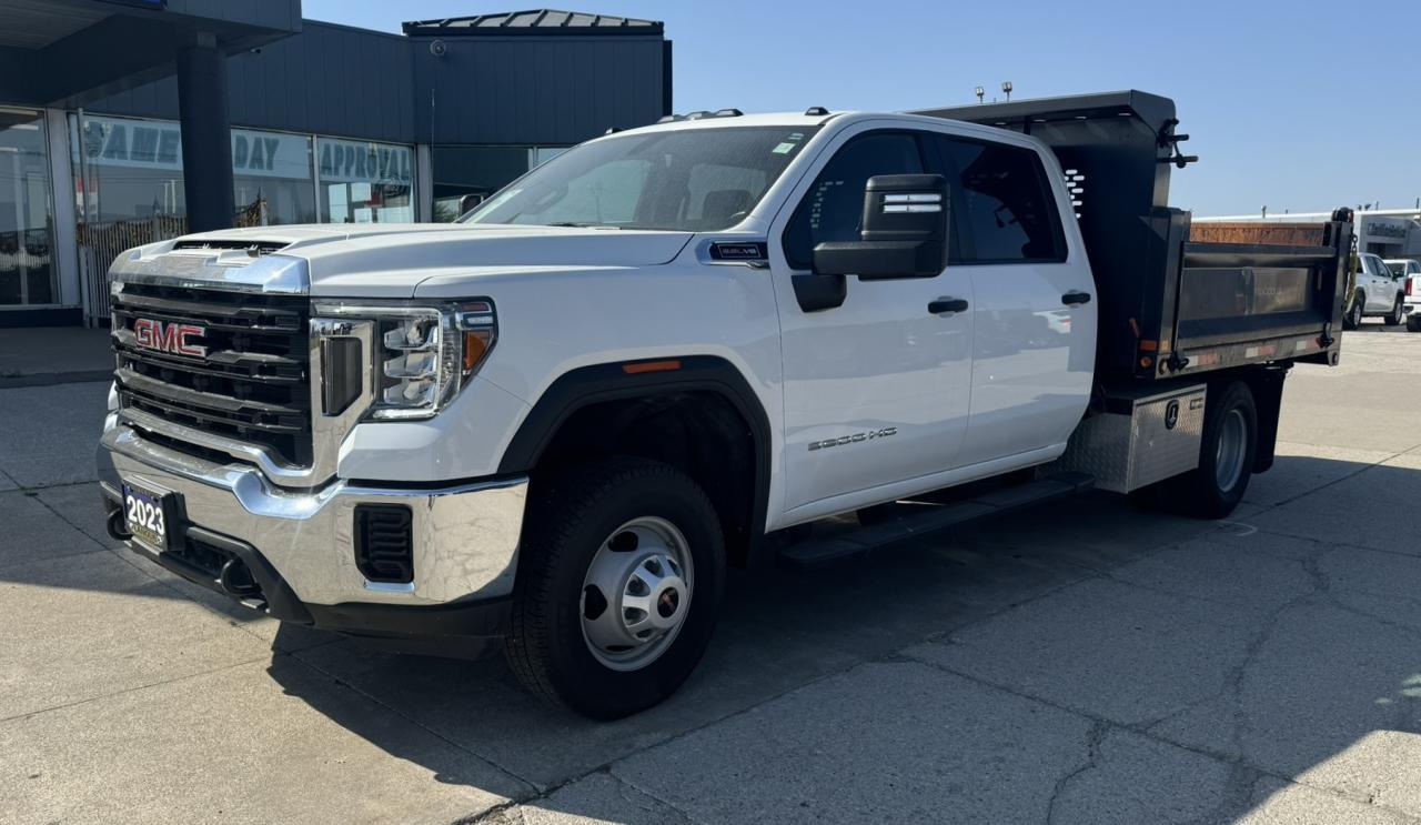 2023 GMC Sierra 3500 4WD Crew Cab 177" WB, 60" CA