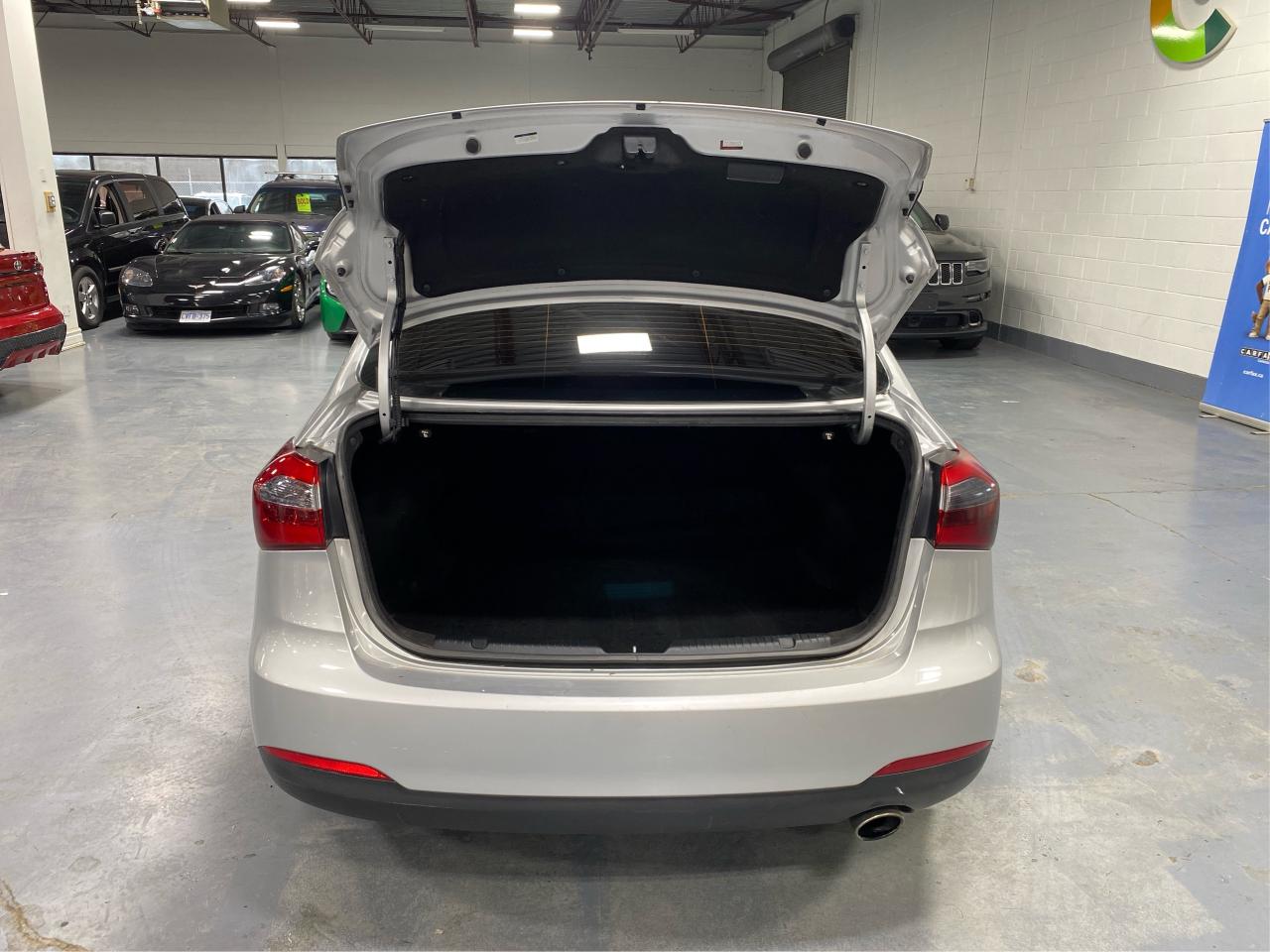 2016 Kia Forte SX Photo