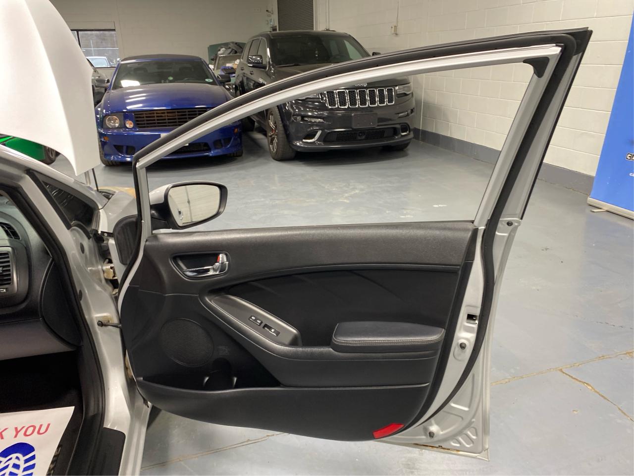 2016 Kia Forte SX Photo