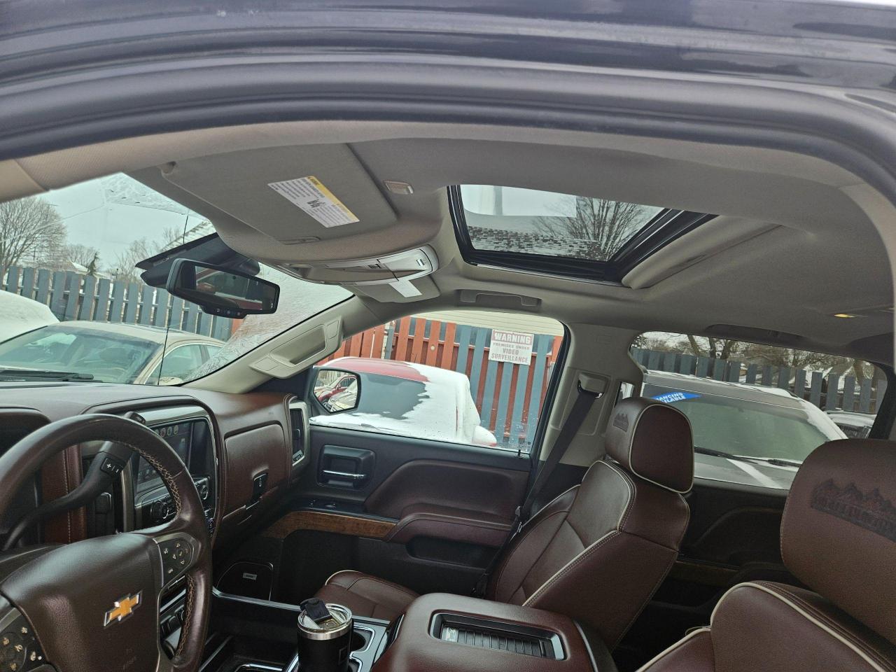 2016 Chevrolet Silverado 1500 4WD Crew Cab 143.5" High Country - Photo #11