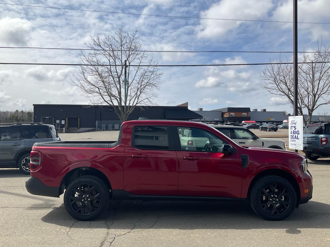 2025 Ford Maverick Lariat Photo