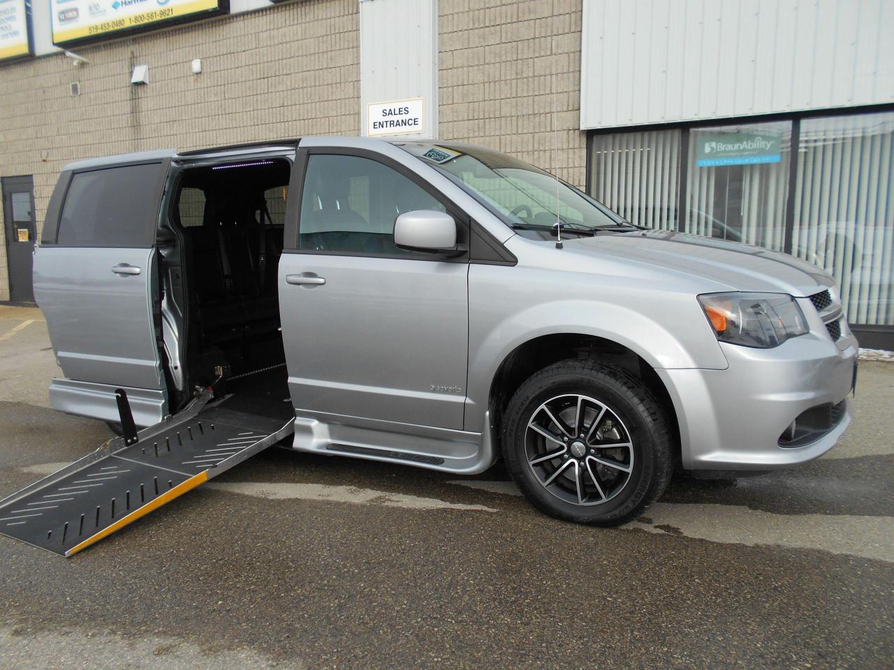 Used 2018 Dodge Grand Caravan GT-Wheelchair Accessible Side Entry-Power for sale in London, ON