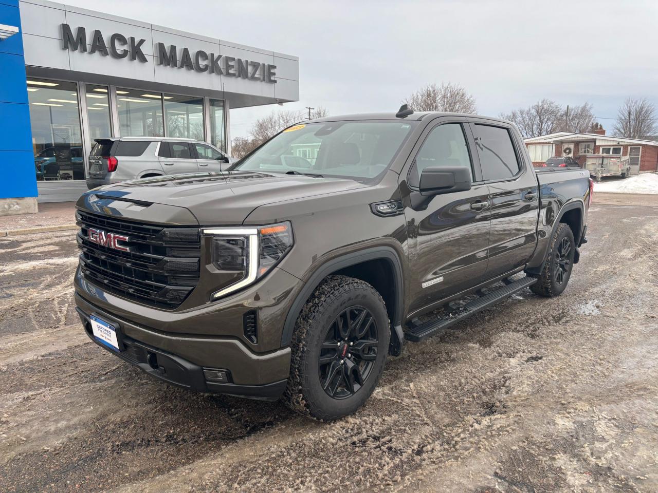 Used 2023 GMC Sierra 1500 2023 GMC Sierra Elevation Crew Cab 4WD for sale in Renfrew, ON