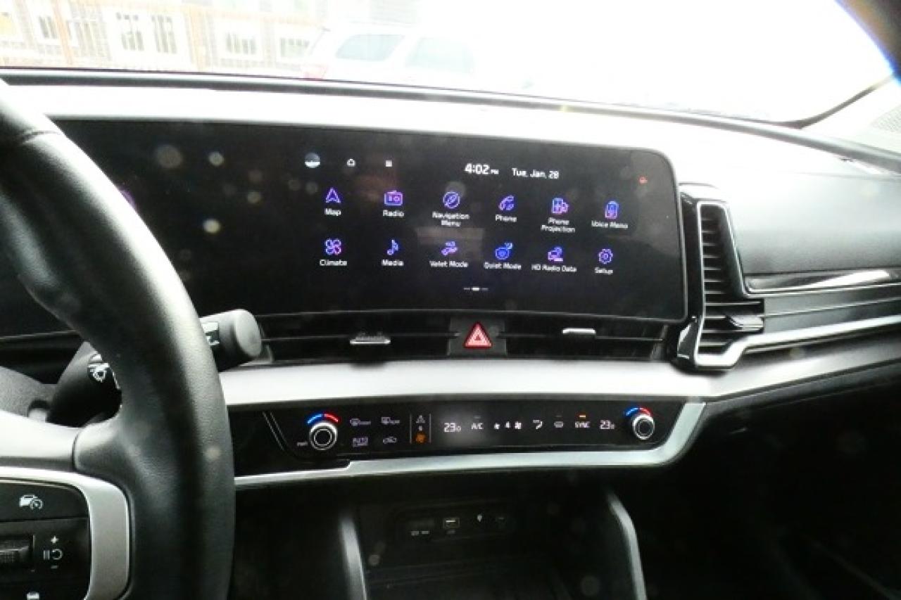 2023 Kia Sportage EX AWD w/Htd Leather, pano S/R, NAV, BUC - Photo #16