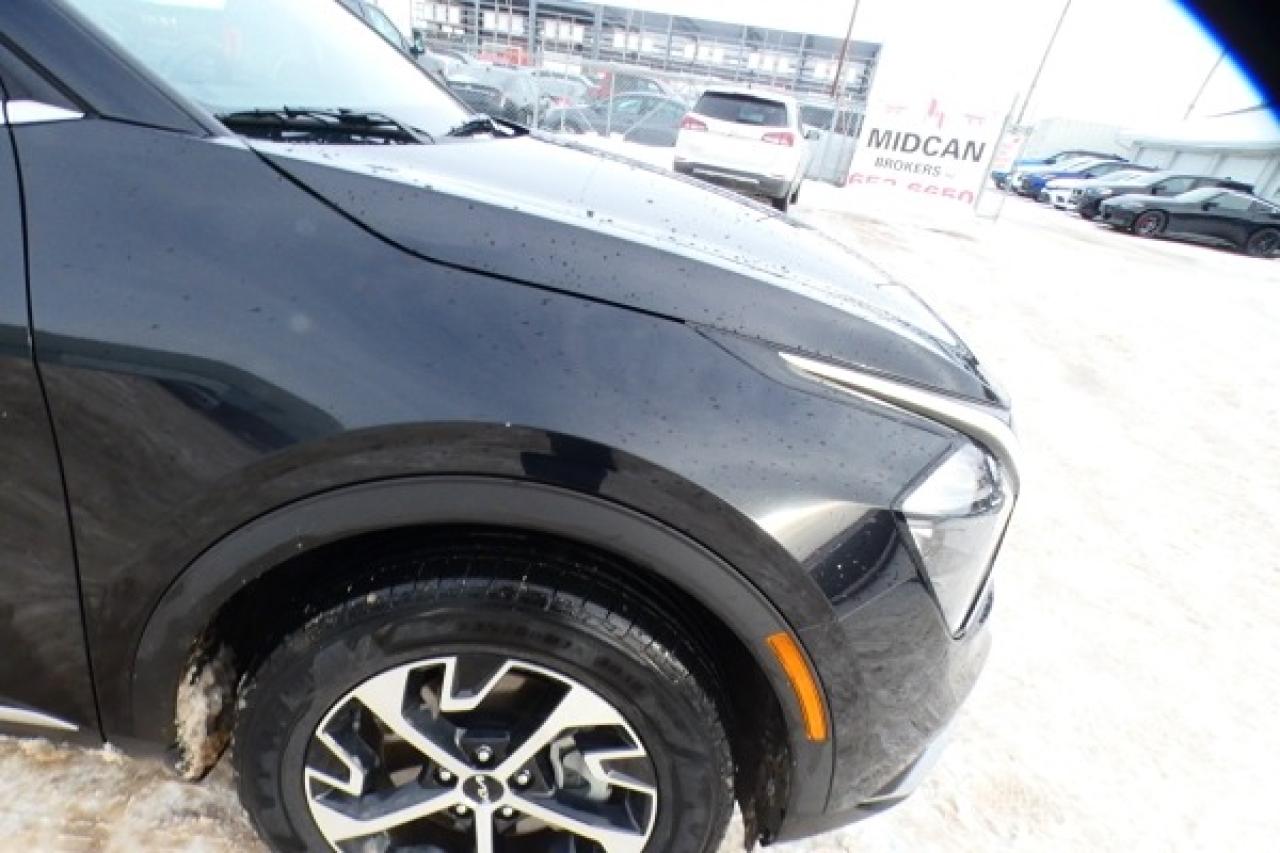 2023 Kia Sportage EX AWD w/Htd Leather, pano S/R, NAV, BUC - Photo #27