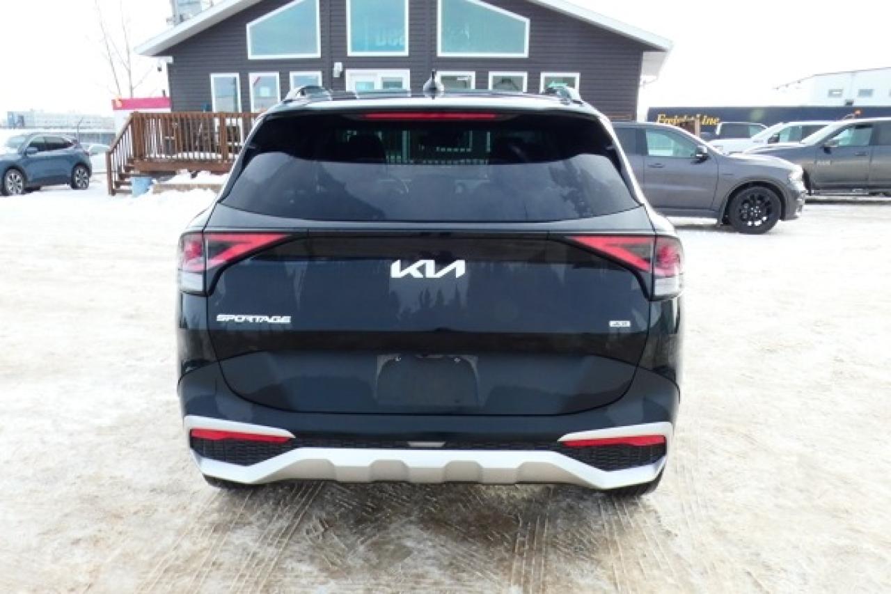 2023 Kia Sportage EX AWD w/Htd Leather, pano S/R, NAV, BUC - Photo #7
