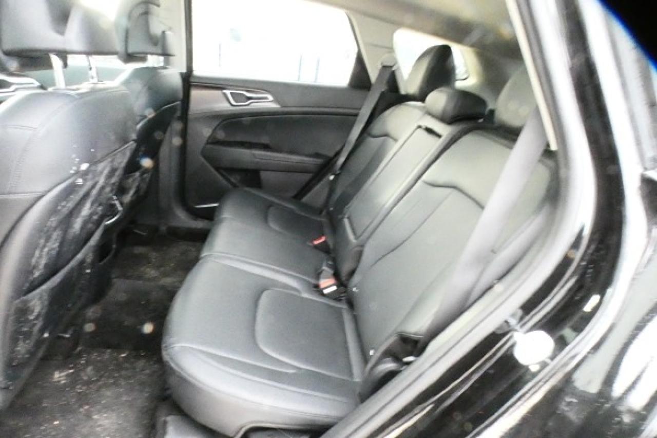 2023 Kia Sportage EX AWD w/Htd Leather, pano S/R, NAV, BUC - Photo #10