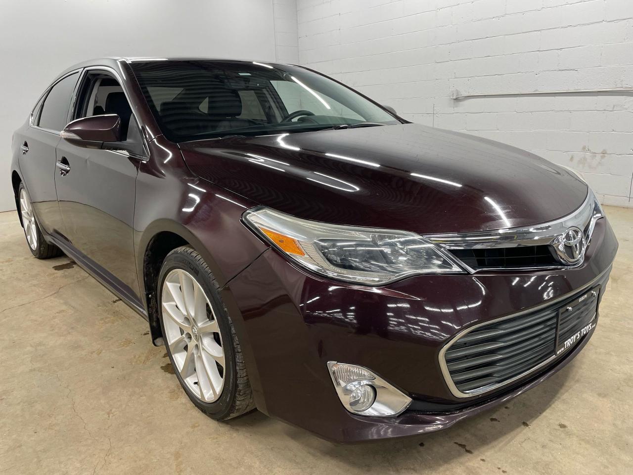 Used 2014 Toyota Avalon Limited for sale in Guelph, ON