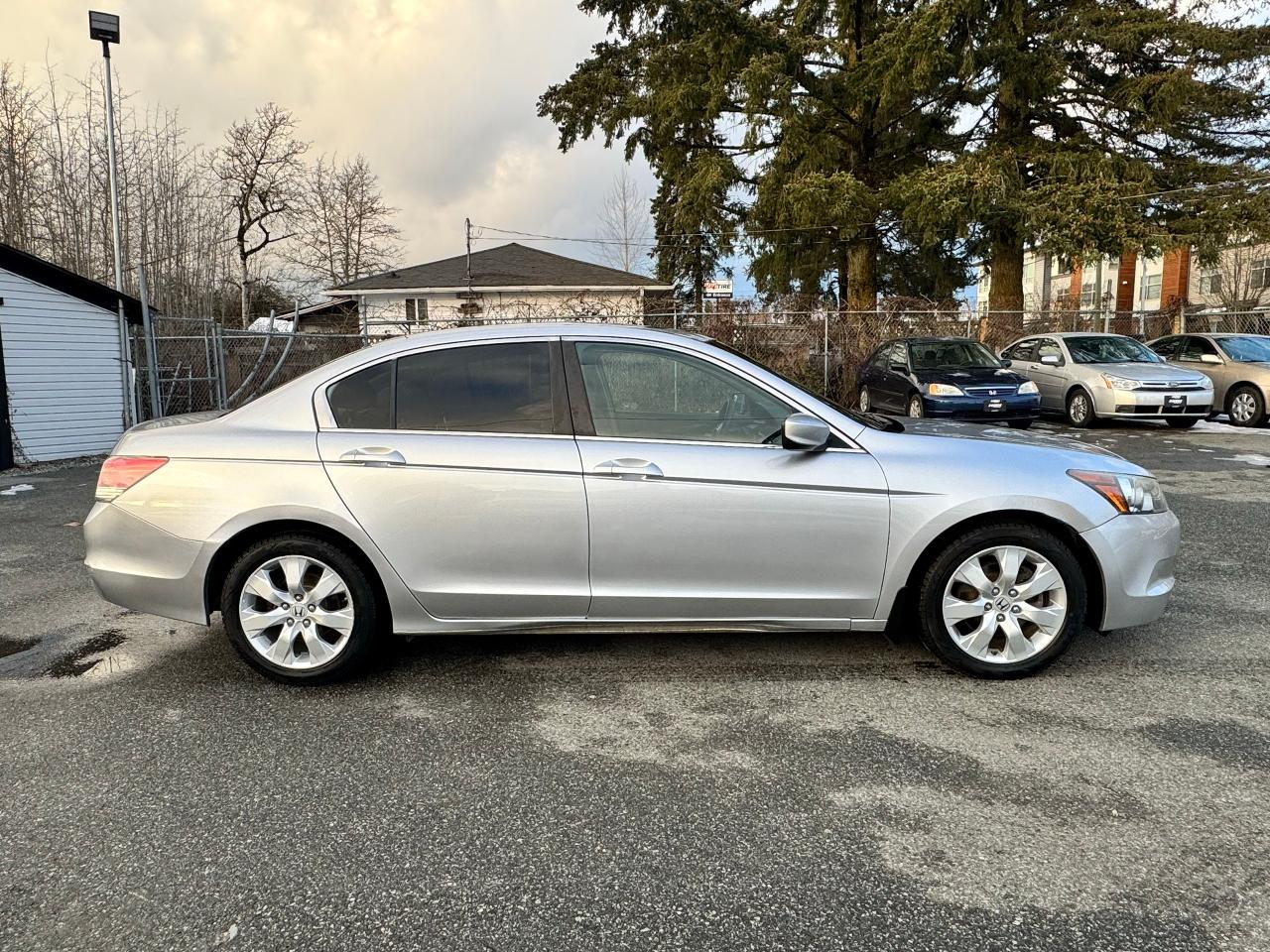 2008 Honda Accord FINANCING AVAILABLE Photo3