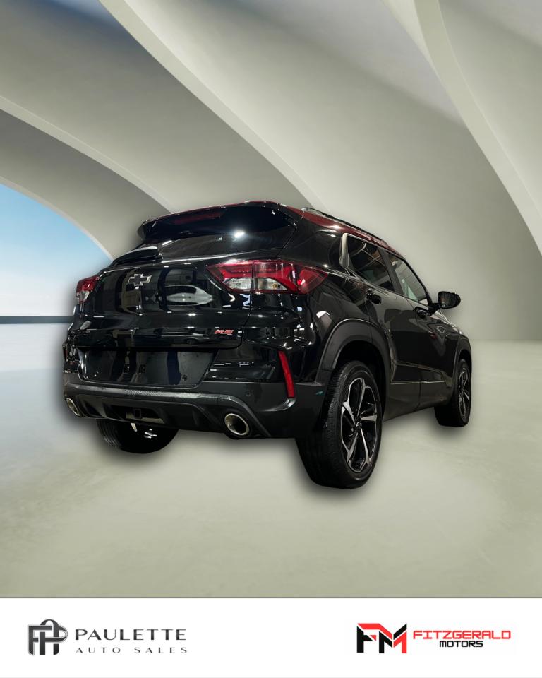 2021 Chevrolet TrailBlazer FWD 4dr 2.5L - Photo #2