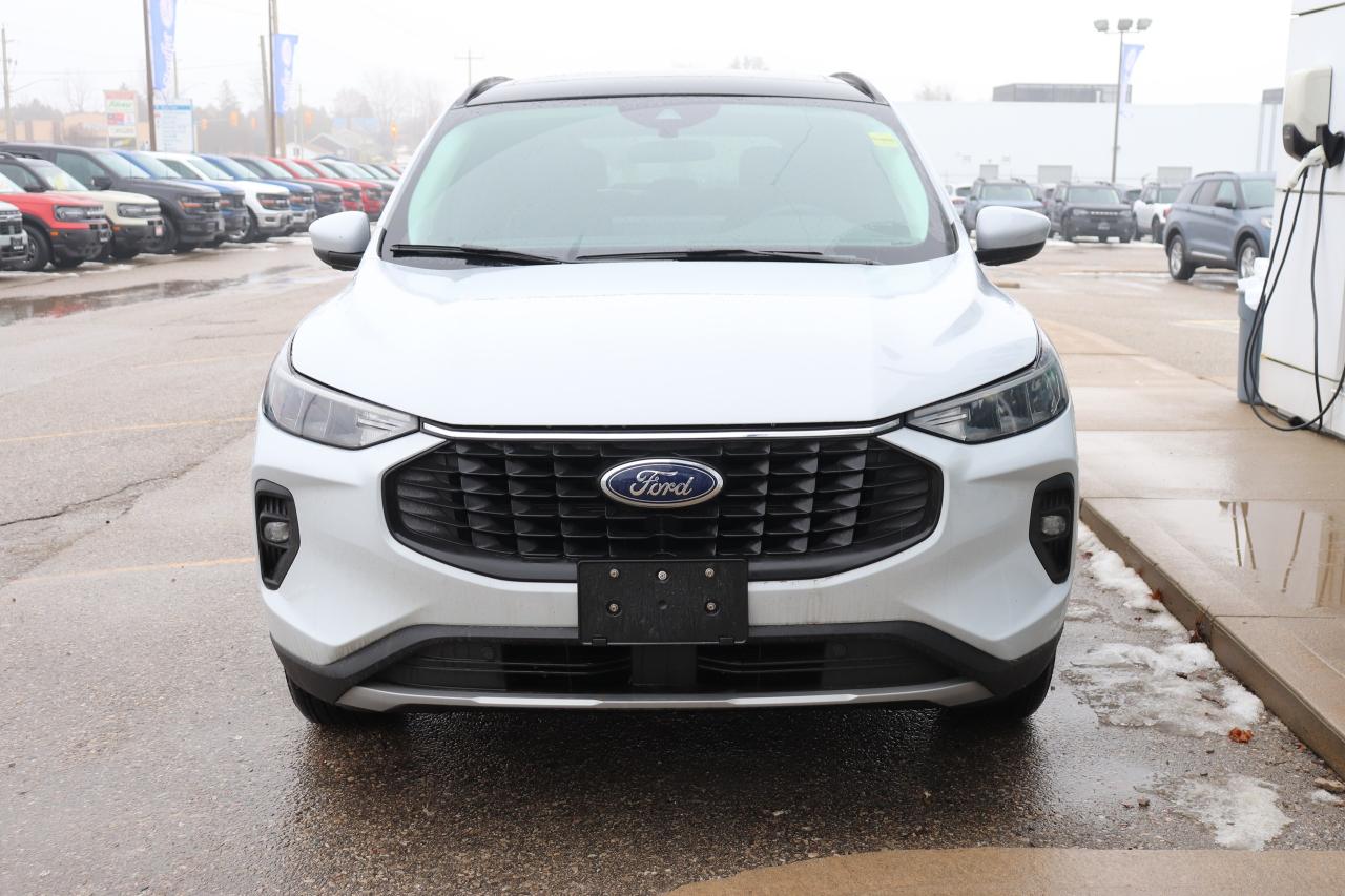 2025 Ford Escape PHEV FWD Photo4