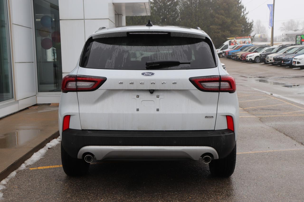 2025 Ford Escape PHEV FWD Photo