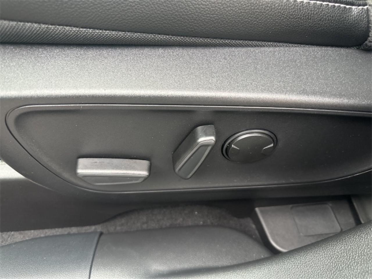 2024 Ford Escape PHEV  - Leather Seats -  Heated Seats Photo5