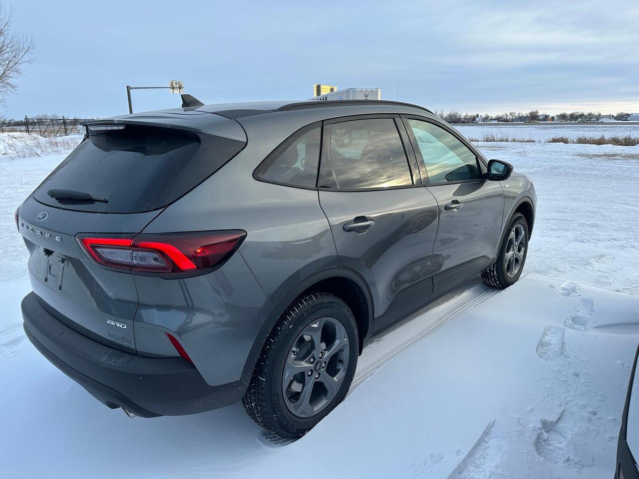 2025 Ford Escape ST-LINE AWD 300A Photo