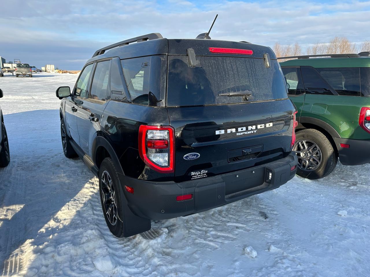 2025 Ford Bronco Sport OUTER BANKS 4x4 300A Photo5