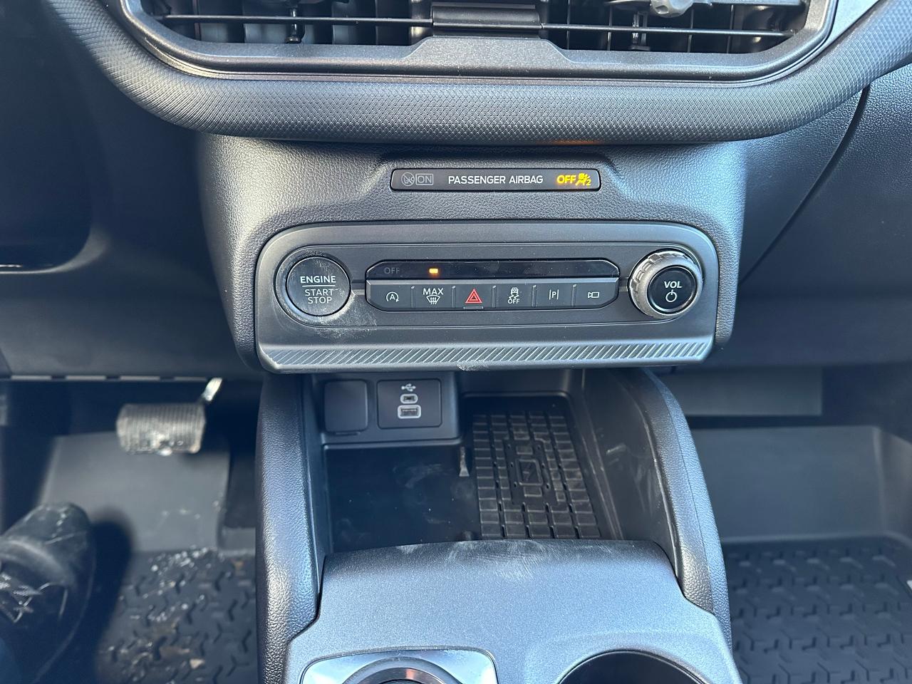 2025 Ford Bronco Sport OUTER BANKS 4x4 300A Photo5