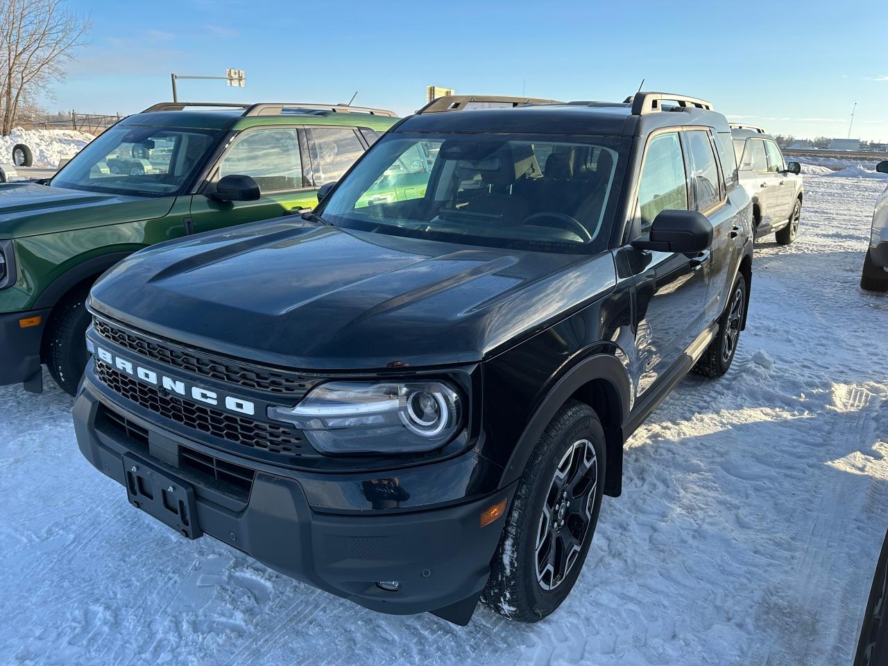 2025 Ford Bronco Sport OUTER BANKS 4x4 300A Photo5