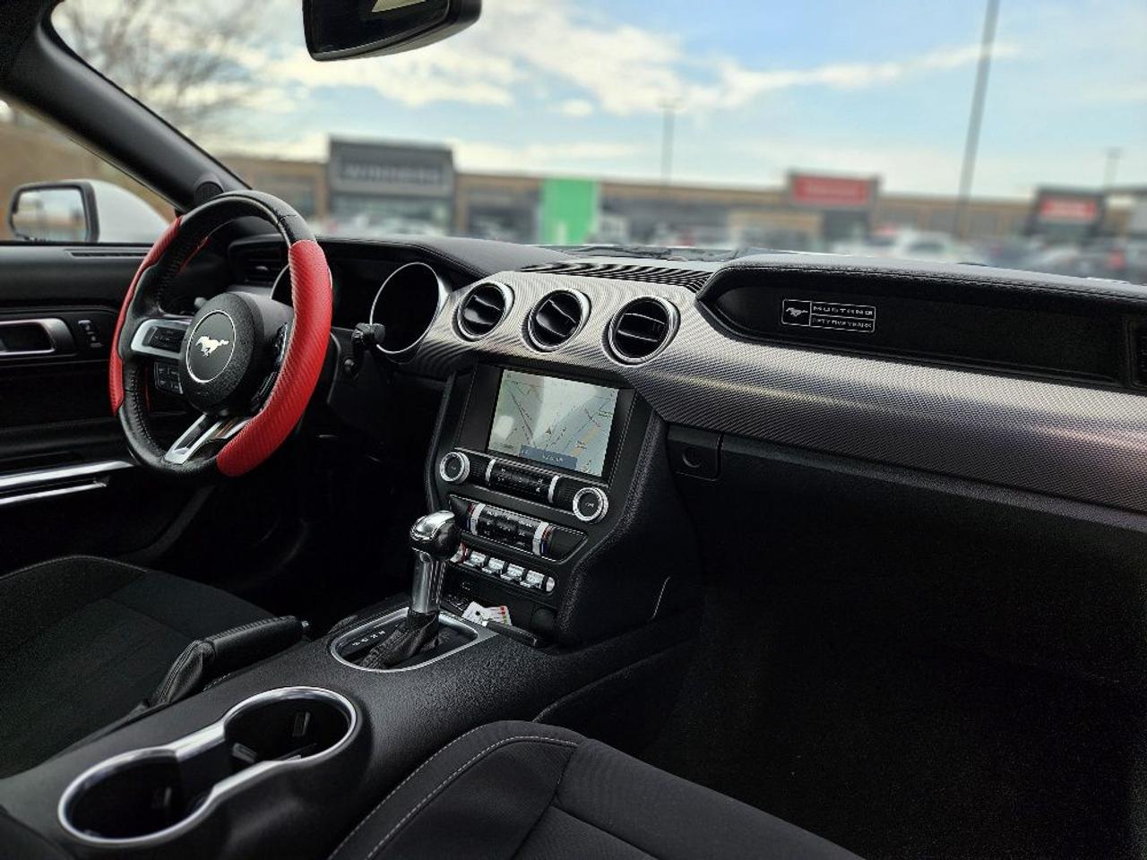 2020 Ford Mustang ECOBOOST FASTBACK-AUTOMATIC-NAVIGATION Photo