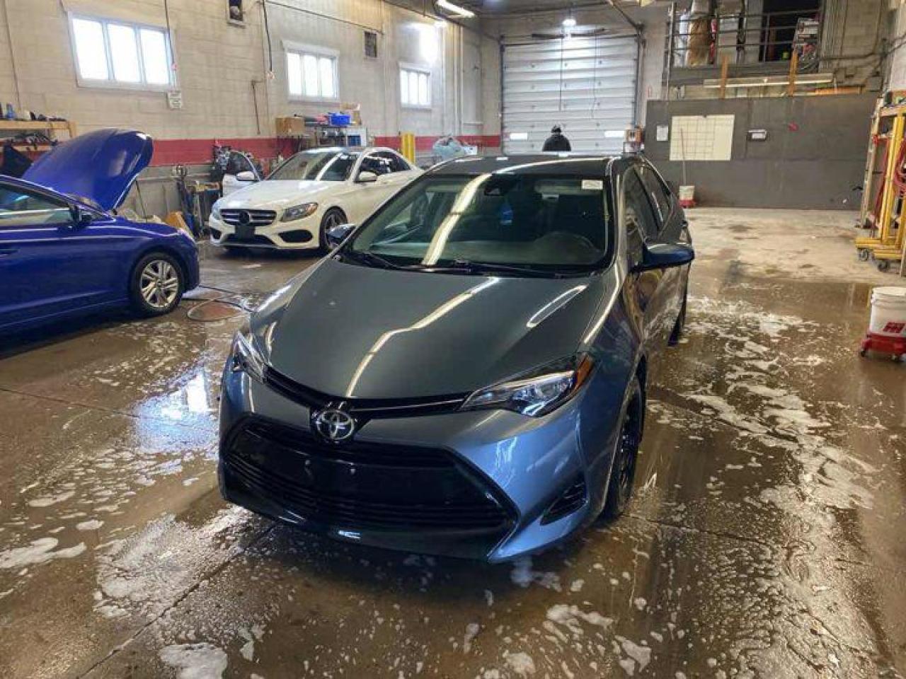 Used 2018 Toyota Corolla LE | Auto | Bluetooth | Heated Seats | Cruise Control | Keyless Entry | AC & More ! for sale in Guelph, ON