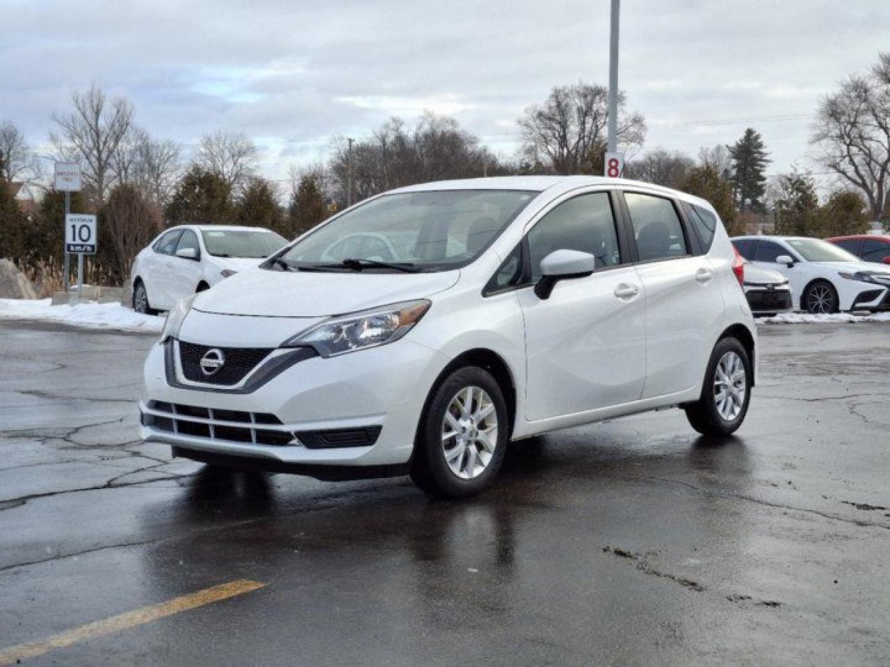 Used 2018 Nissan Versa Note SV Hatchback | Bluetooth | Rear Camera | Alloy Wheels and more! for sale in Guelph, ON