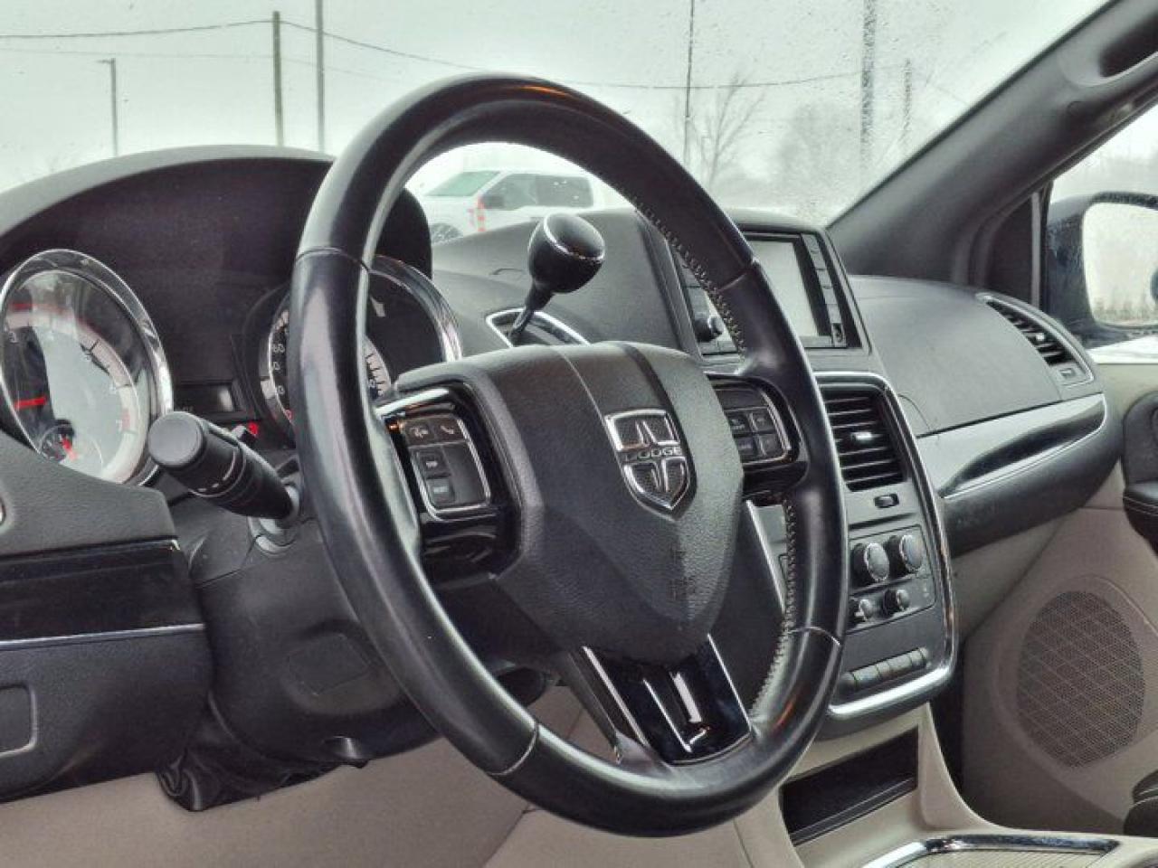 Used 2019 Dodge Grand Caravan SXT Premium Plus  | DVD | Leather | Nav | Power Sliders + Hatch | Remote Start | Rear Camera for sale in Guelph, ON